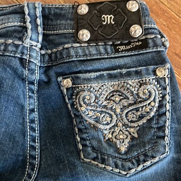 Miss Me Girls Jeans 10 Denim Capris - Picture 4 of 10